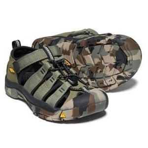 KEEN | Newport H2 Kids Hiking Washable Sandals in Green Camo